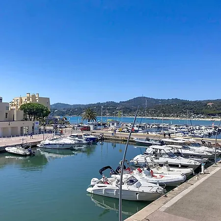 T2 Avec Piscine, Tennis Et Acces Direct, La Faviere - Les Mimosas - Fr-1-610-61